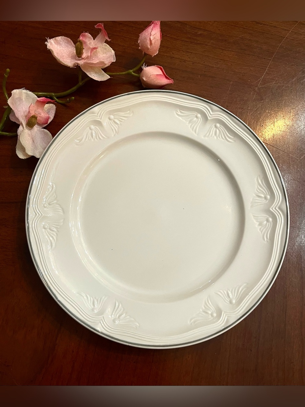 Villeroy & Boch Cortina 2000 Pattern Salad Plates 8-1/8” - Set of 7